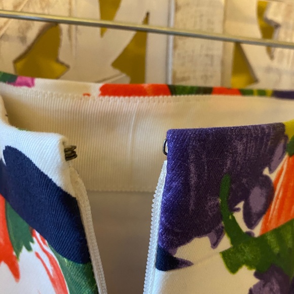 Excellent condition 💕 J Crew floral skirt Sz0 - Picture 6 of 8